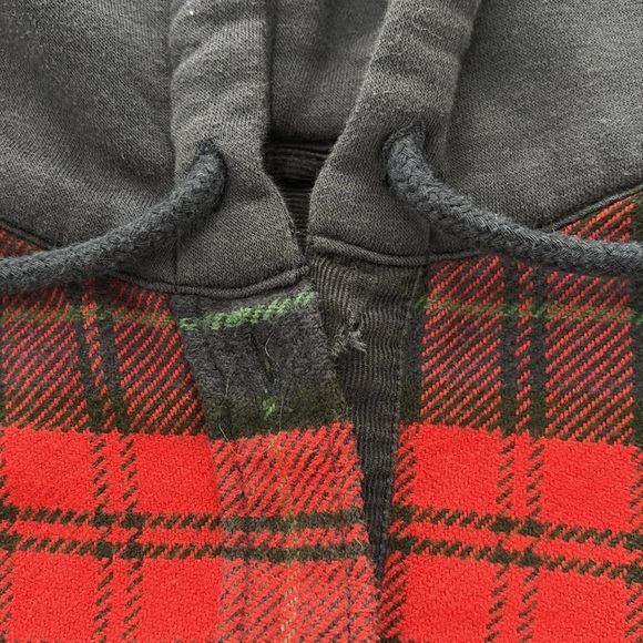 American Eagle Flannel Plaid Hoodie Shacket Black Red Men’s Large - Picture 8 of 8